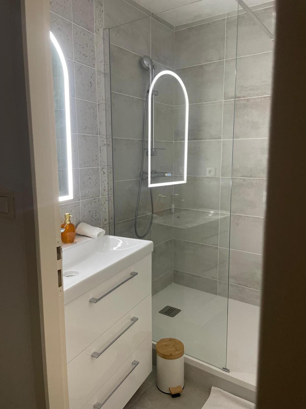 Via Narbona Apartment Luaran gambar