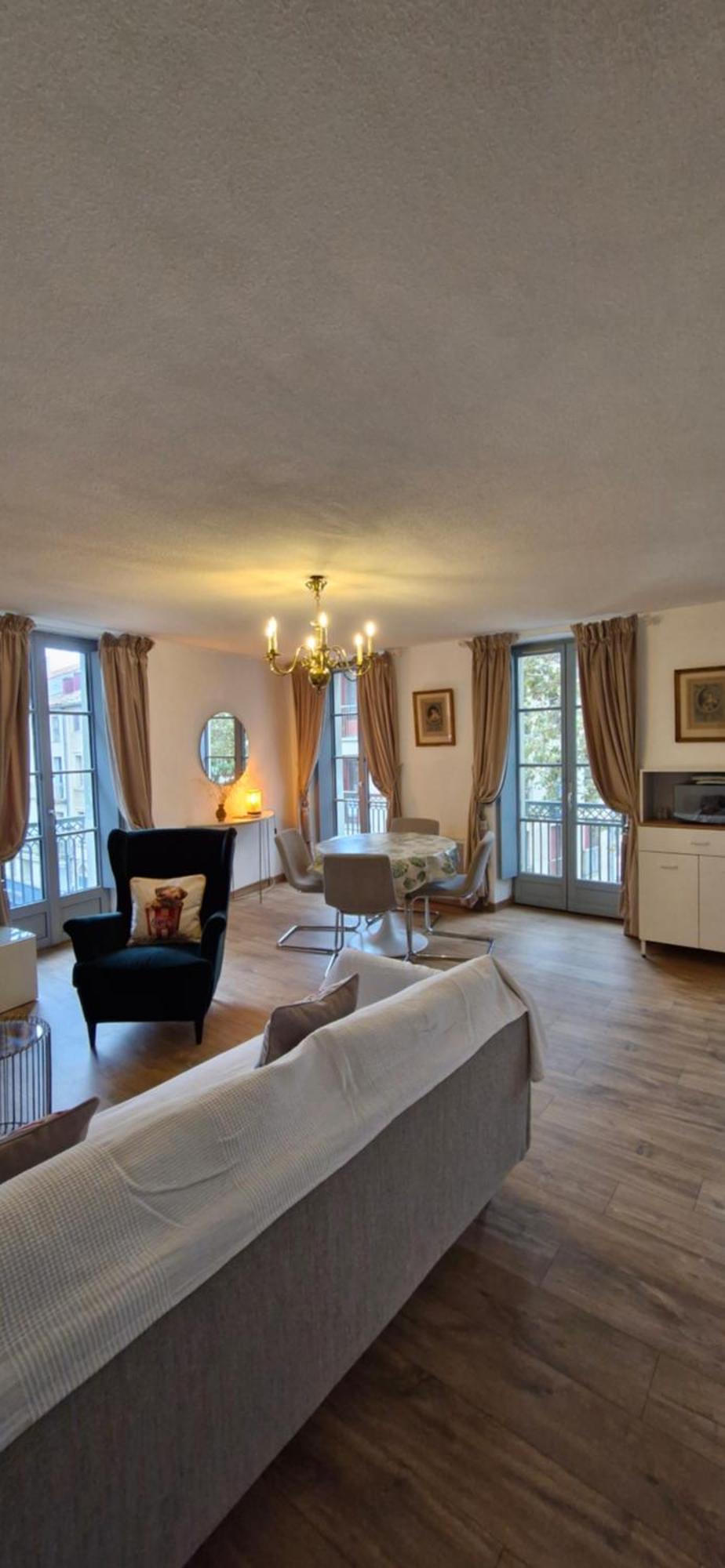 Via Narbona Apartment Luaran gambar